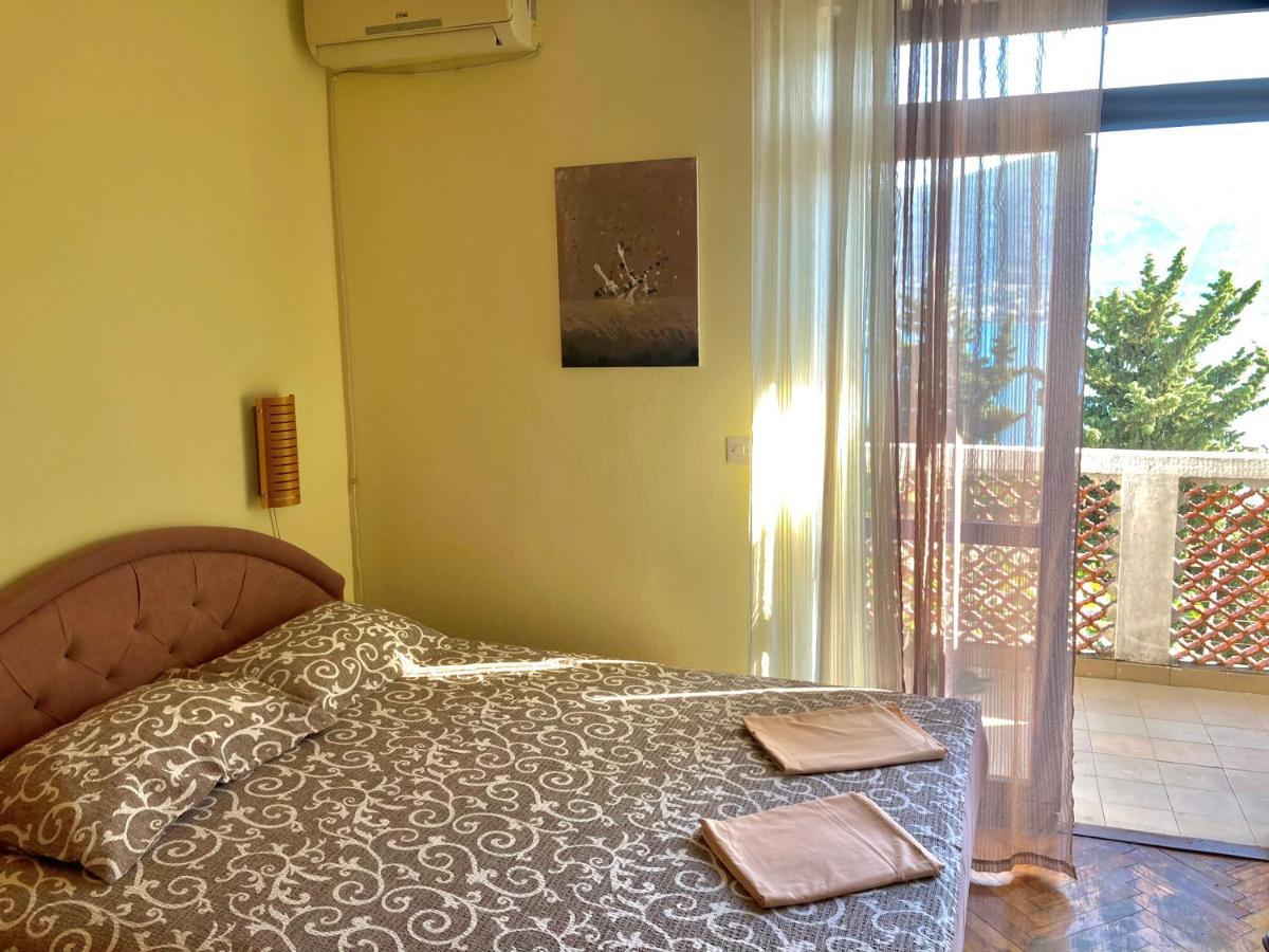 Apartmani Ilic Херцег-Нови Экстерьер фото