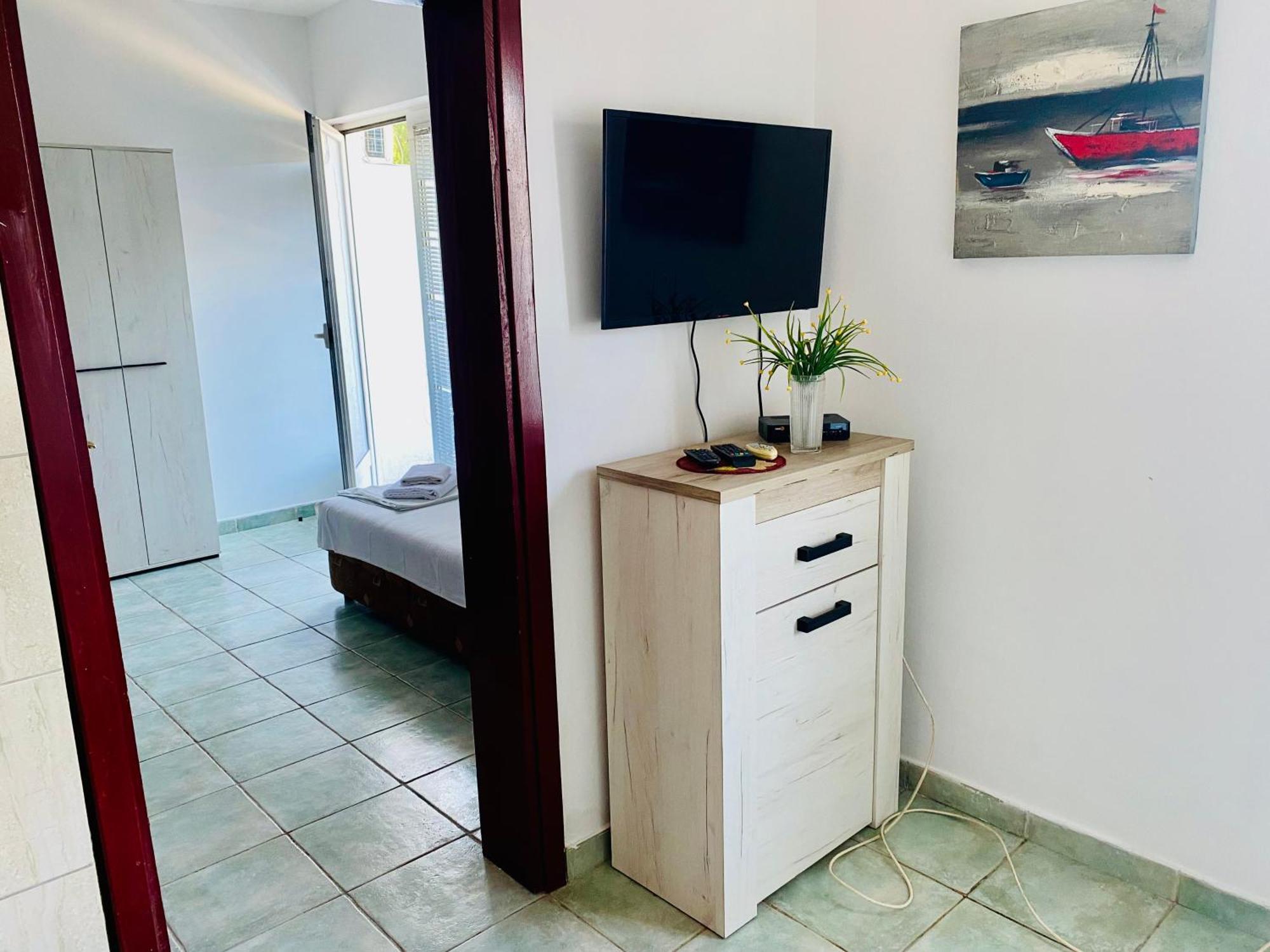 Apartmani Ilic Херцег-Нови Экстерьер фото
